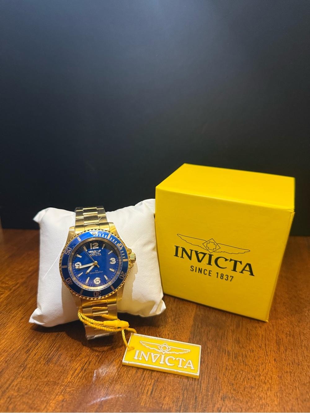 Invicta Gold and Blue Men's Dive Watch with Yellow Box